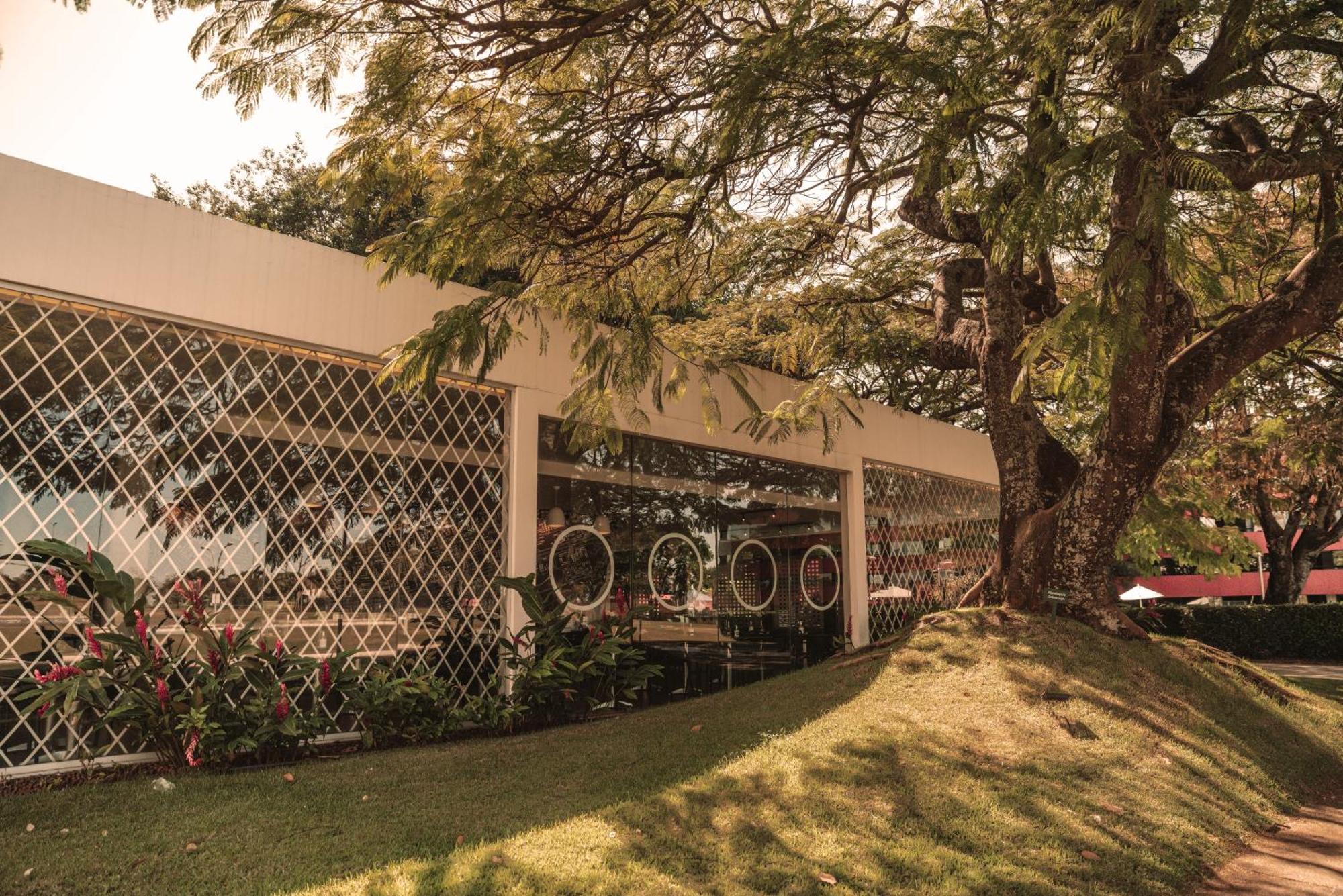 Brasilia Palace Hotel Exterior photo